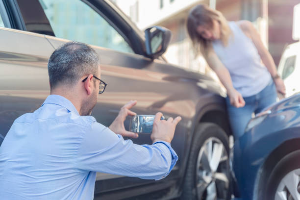 Professional Cheap Car Insurance technician working in Watford City, ND